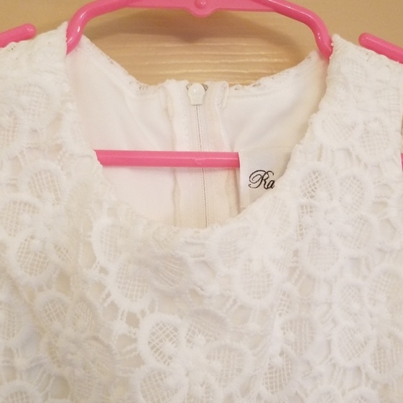 Spring/Easter dress - Picture 3 of 3